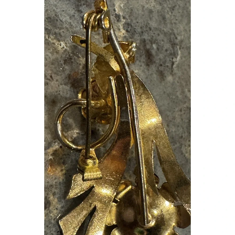 The Unbranded Brand elegant vintage